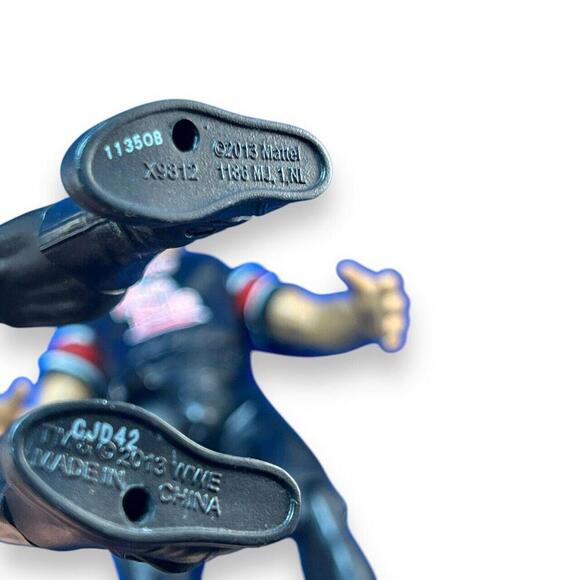 Collection of 10 Wrestling Action Figures - WWE Stars - Picture 8 of 9